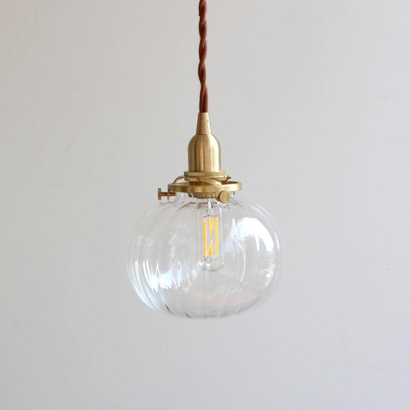 Lampe Suspendue Rétro en Verre Soufflé à la Main – Élégance Vintage pour Tous les Intérieurs