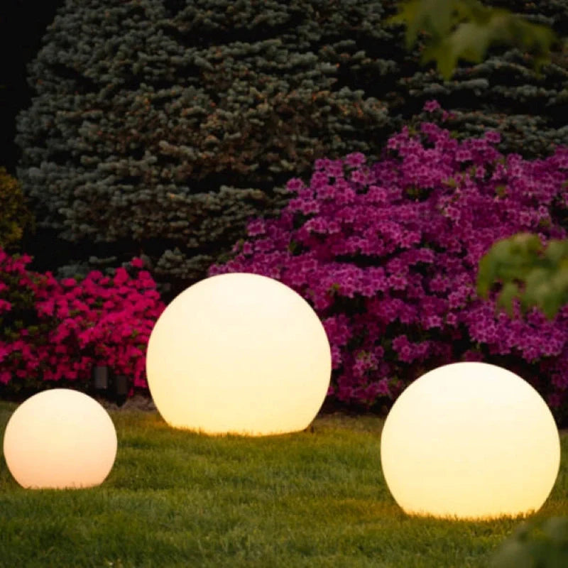 Lampe Solaire Sphérique LED – Extérieur & Intérieur