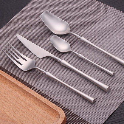 Set de couverts Egypt – Élégance intemporelle en acier inoxydable plaqué
