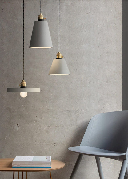 Suspension Béton Vasa avec Douille Laiton Design Brut