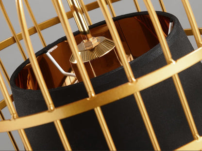 Suspension Cage Dorée avec Abat-Jour Noir en Tissu