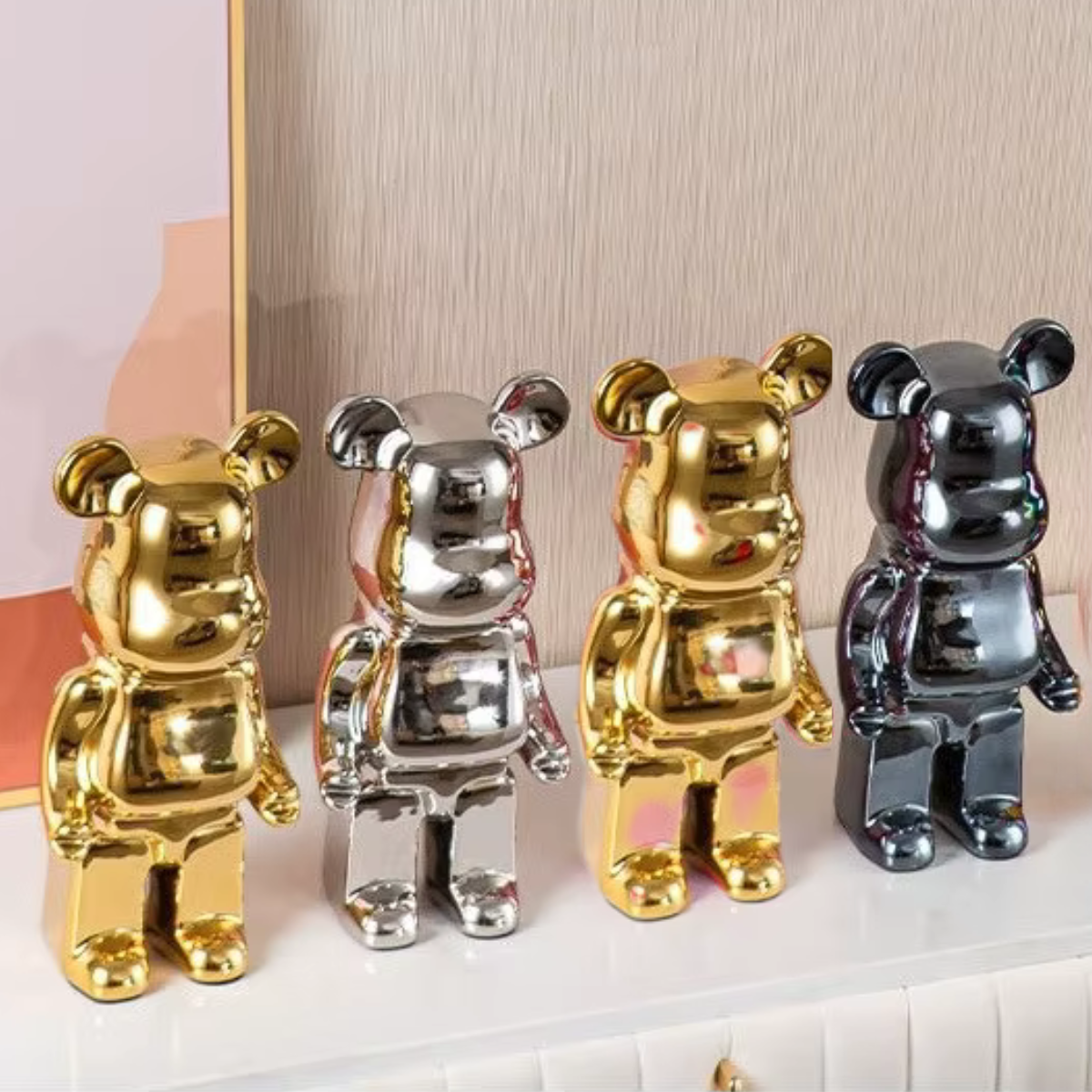 Sculpture Décorative Ours Moderne – Touche Fantaisie pour Intérieur Créatif