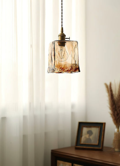 Suspension en Verre et Laiton – Élégance Vintage pour un Intérieur Raffiné