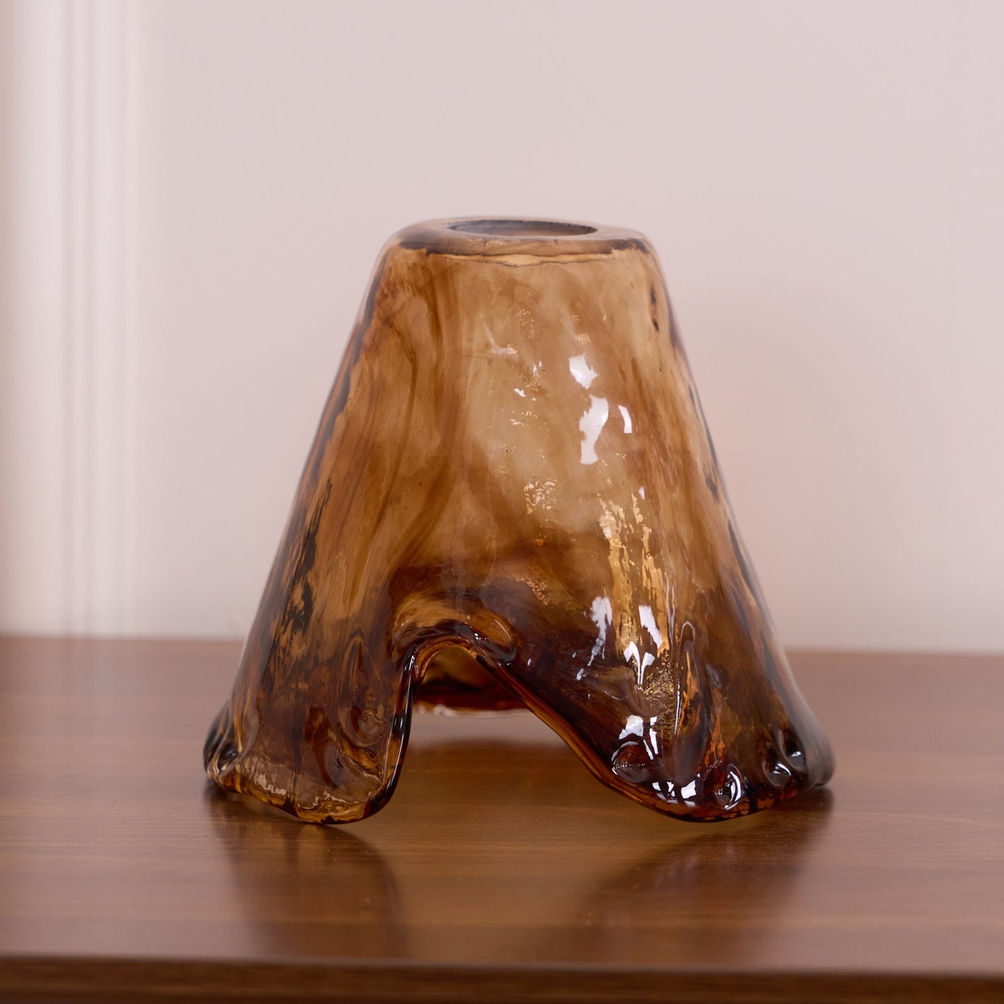 Suspension en Verre et Laiton – Élégance Vintage pour un Intérieur Raffiné