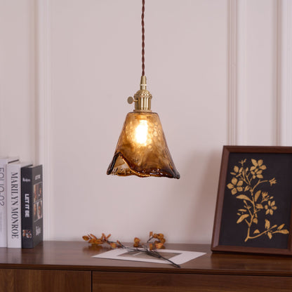 Suspension en Verre et Laiton – Élégance Vintage pour un Intérieur Raffiné