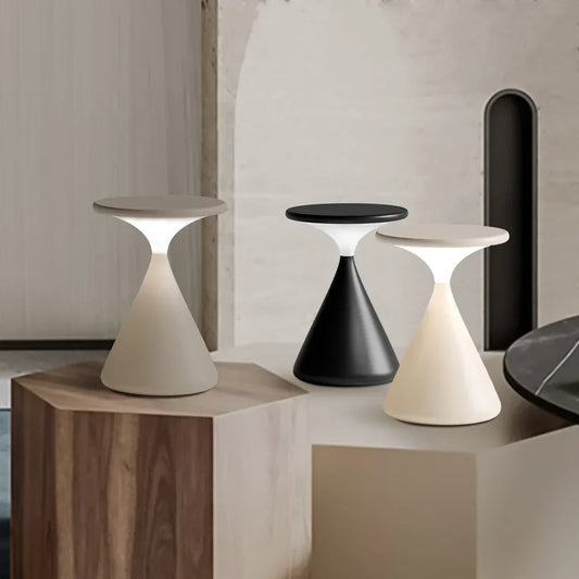Lampe de Table Sans Fil Aéron – Élégance Intemporelle et Mobilité Totale