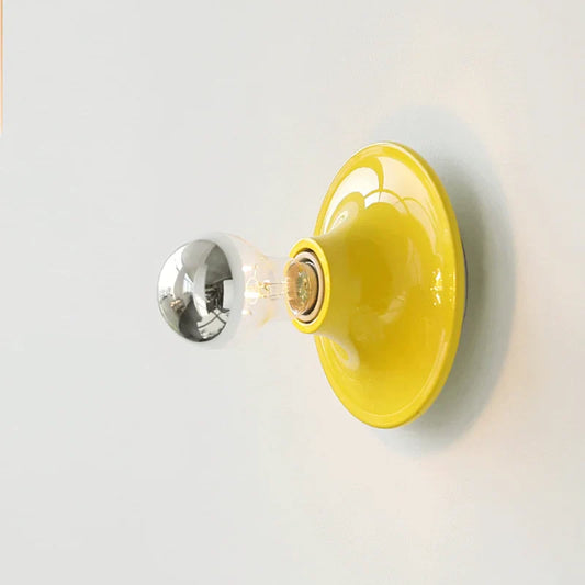 Applique Murale Design en Fer Coloré – Touche Moderne et Élégante