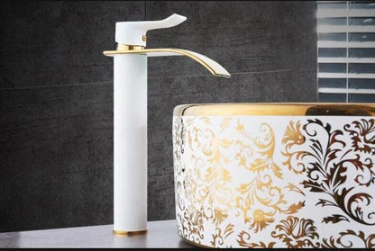 Robinet Cascade en Laiton Doré pour Vasque Salle de Bain