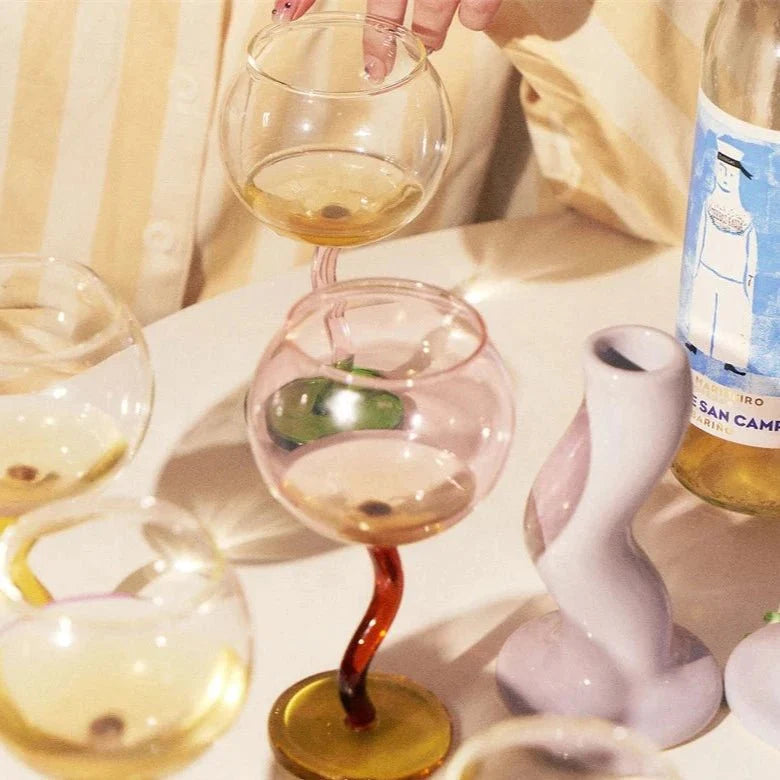 Verre | Tige Tordue Colorée - Design Unique et Élégant