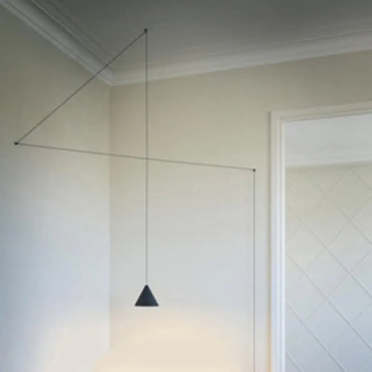 Suspension Cône Noir Métal, Design Moderne Ajustable
