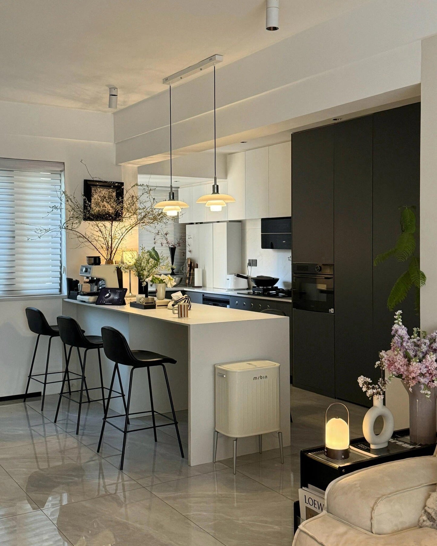 Suspension Danoise en Verre Opalin – Style Scandinave
