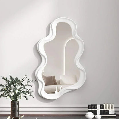 ScandiCloud - Miroir en forme de Nuage Élégant et Moderne