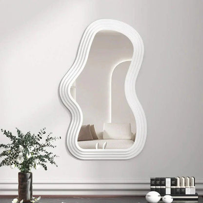 ScandiCloud - Miroir en forme de Nuage Élégant et Moderne