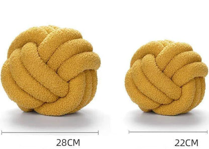 Coussin Décoratif en Forme de Boule Nouée – Design Tissé à la Main