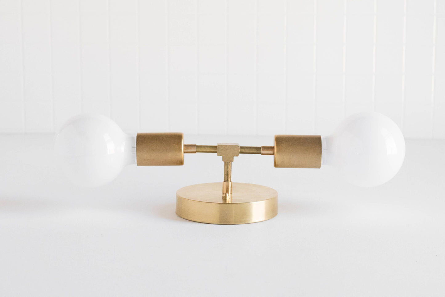 Applique Laiton Moderne Douille Apparente – Salle de Bain