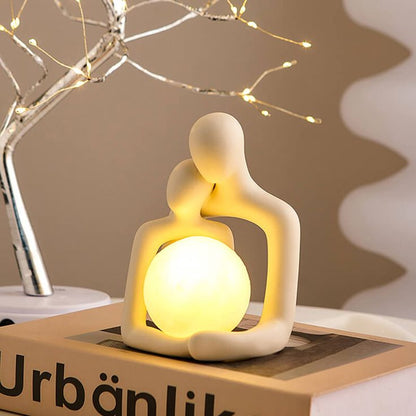 Lampe Couple en Résine – Lumière Douce et Déco Romantique pour Intérieur