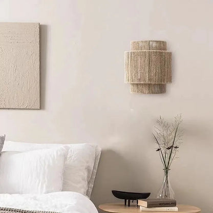Applique Murale en Corde de Rattan – Un Éclairage Naturel et Chaleureux pour Votre Intérieur