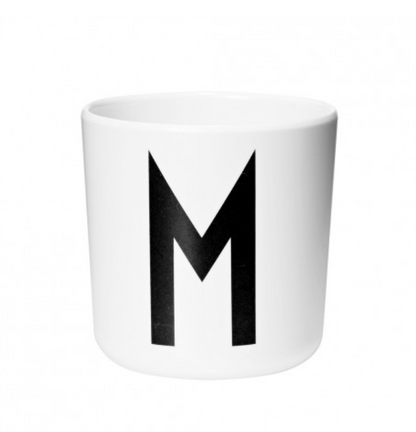 Tasse personnalisée pour enfant en mélamine – Apprentissage ludique et design résistant