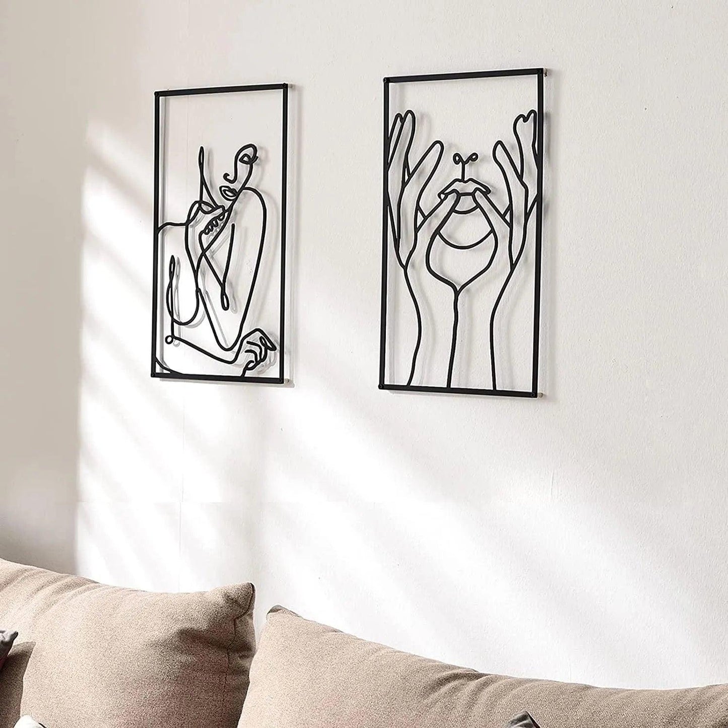 Décoration Murale Femme en Fer – Silhouette Abstraite Moderne