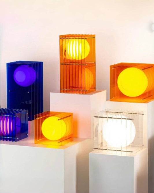 Applique Murale Moderne en Acrylique Superposé – Élégance Géométrique et Lumière Ajustable à Monter Soi-Même