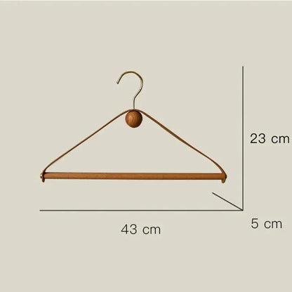 Cintre en Bois et Cuir – Organisateur Élégant et Vintage