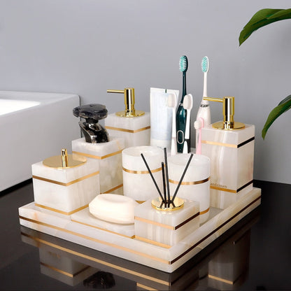 Collection d’Accessoires de Salle de Bain en Marbre Blanc Naturel – Élégance et Fonction au Quotidien