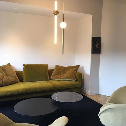 Suspension LED Tubulaire Dorée avec Sphère Blanche