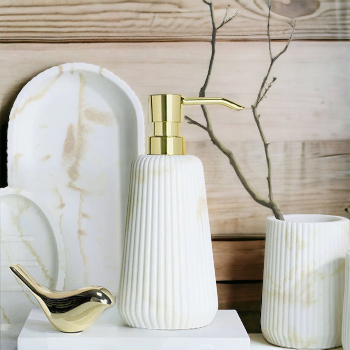 Ensemble d’Accessoires de Salle de Bain en Grès – Élégance Sculptée au Style Nordique