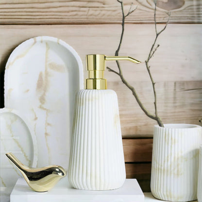 Ensemble d’Accessoires de Salle de Bain en Grès – Élégance Sculptée au Style Nordique