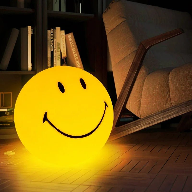 Veilleuse Smiley LED Rechargeable avec Commande Tactile