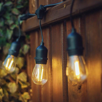 Guirlandes LED Extérieures Étanches à Lumière Blanche Chaude